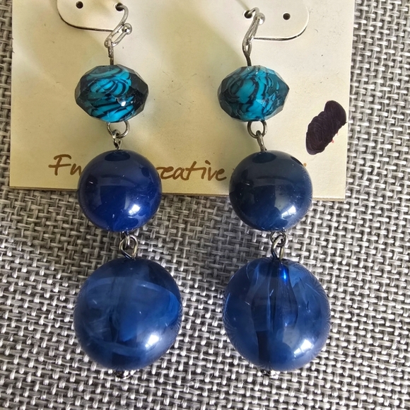 Erica Lyons Blue Beaded Round Tier Earrings - Picture 3 of 6